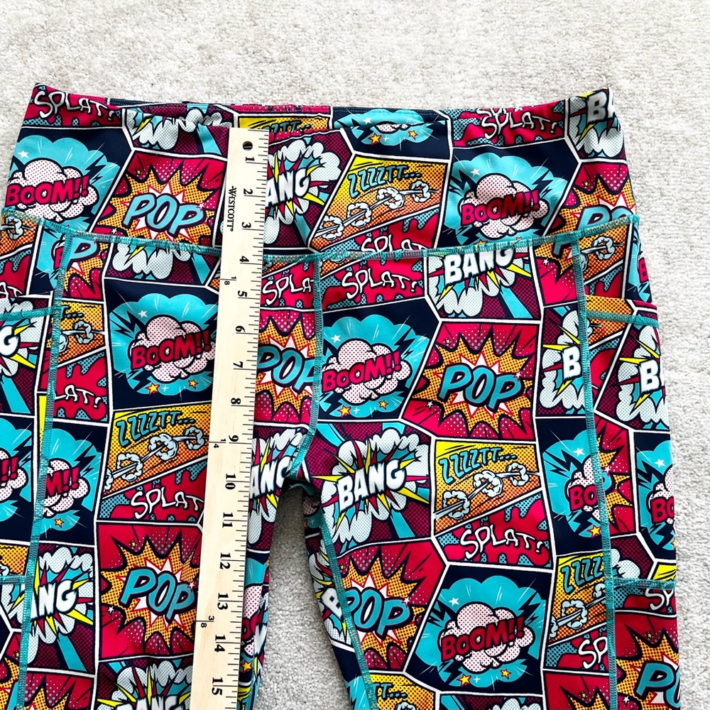 CONSTANTLY VARIED GEAR COMIC STRIP CROPPED LEGGINGS SIZE XXL ART TO WEAR CVG - Picture 5 of 6